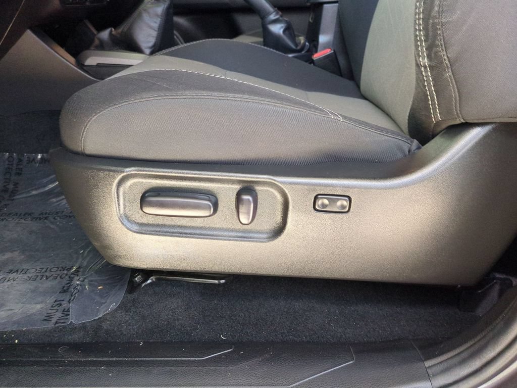 Used 2023 Toyota Tacoma TRD Sport AWD/4WD image 22