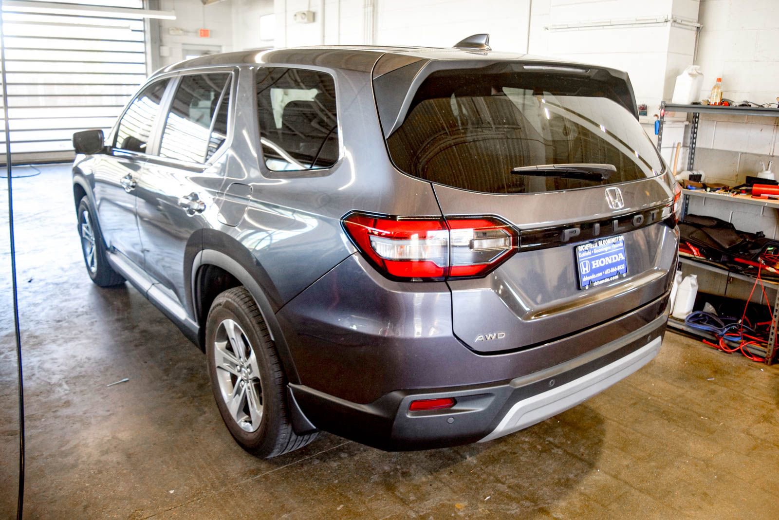 Used 2023 Honda Pilot EX-L image 18