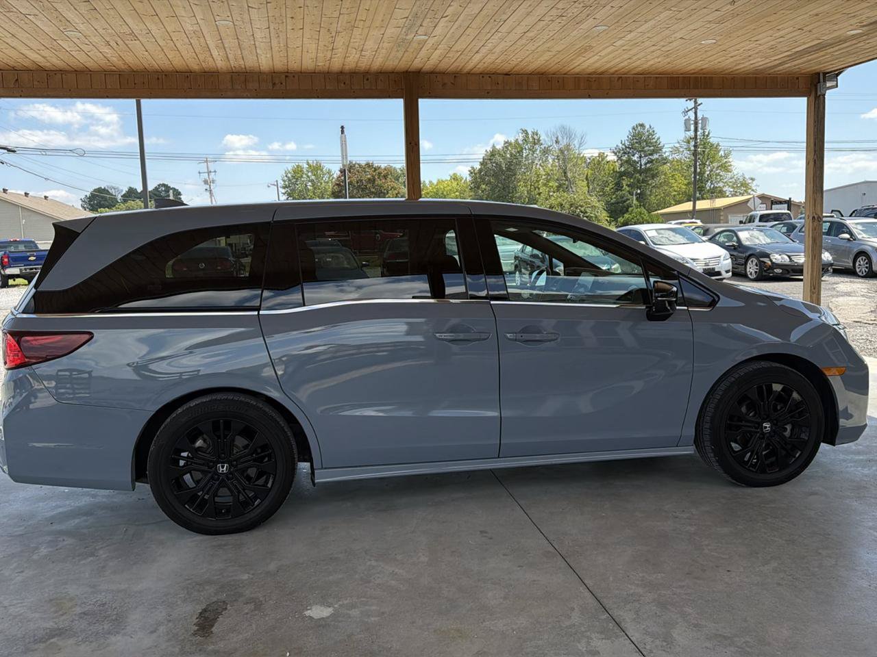 Used 2025 Honda Odyssey Sport-L image 6
