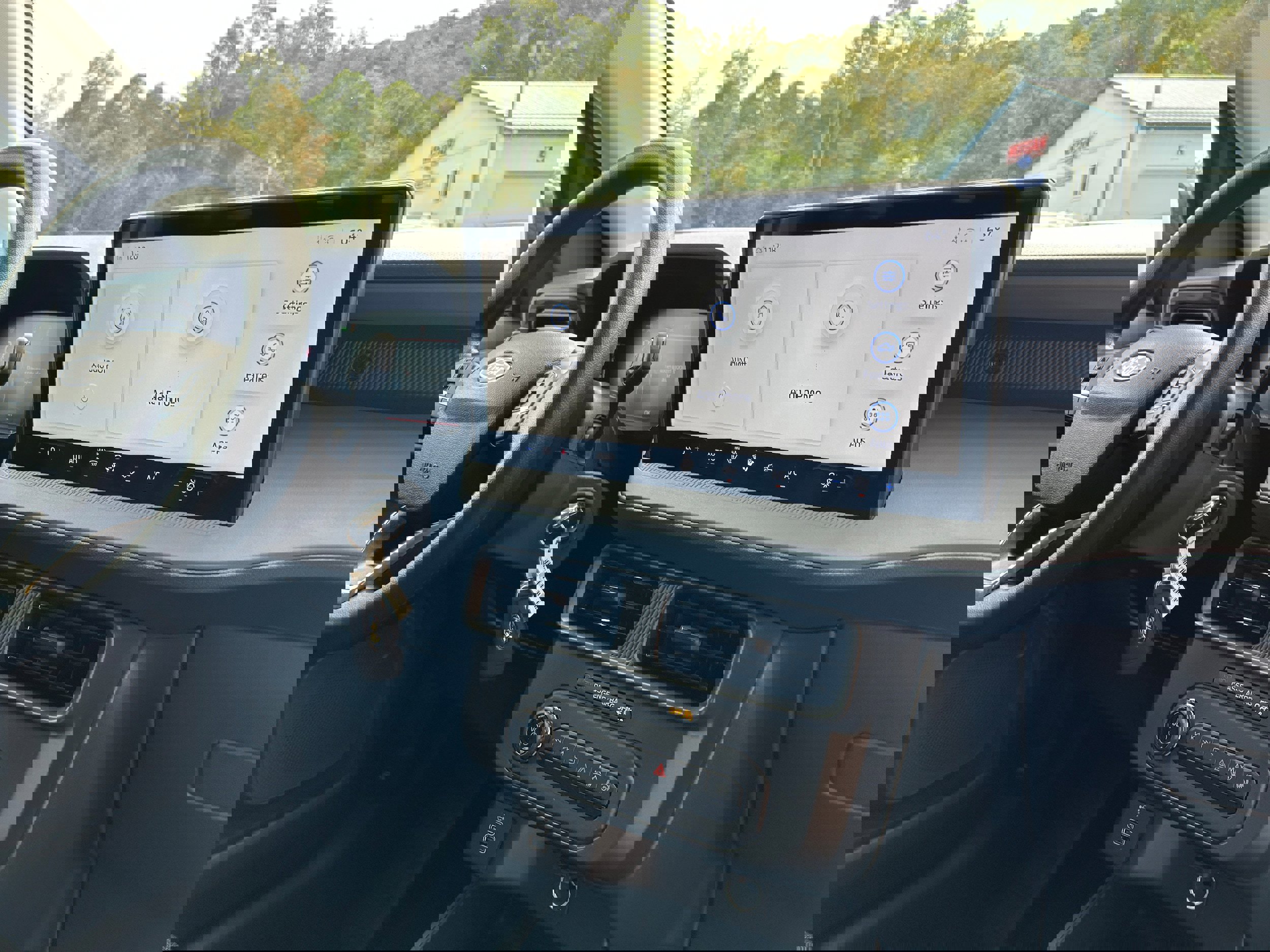 New 2025 Ford Maverick XL image 35