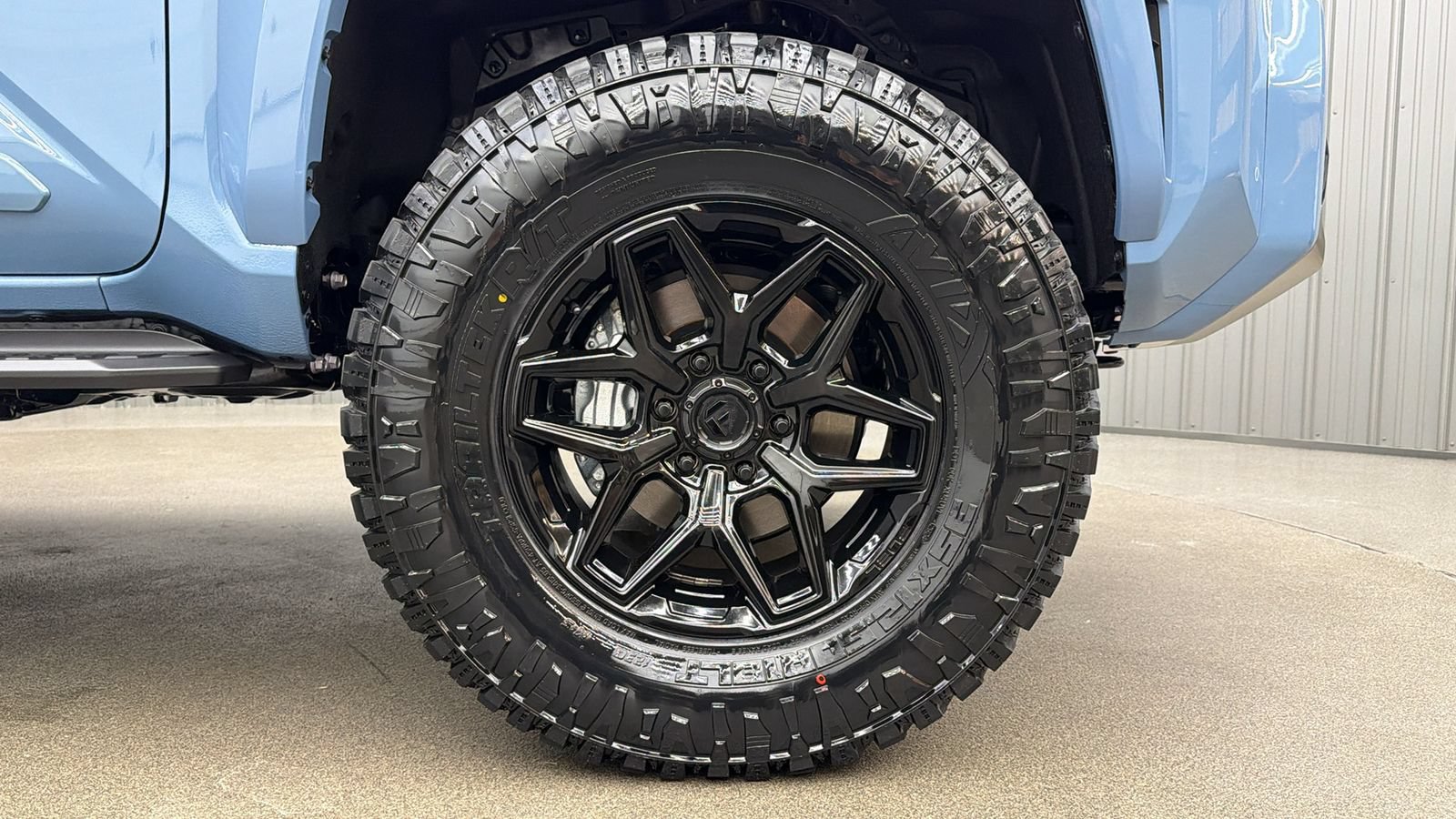 Used 2026 Toyota 4Runner Limited AWD/4WD image 11