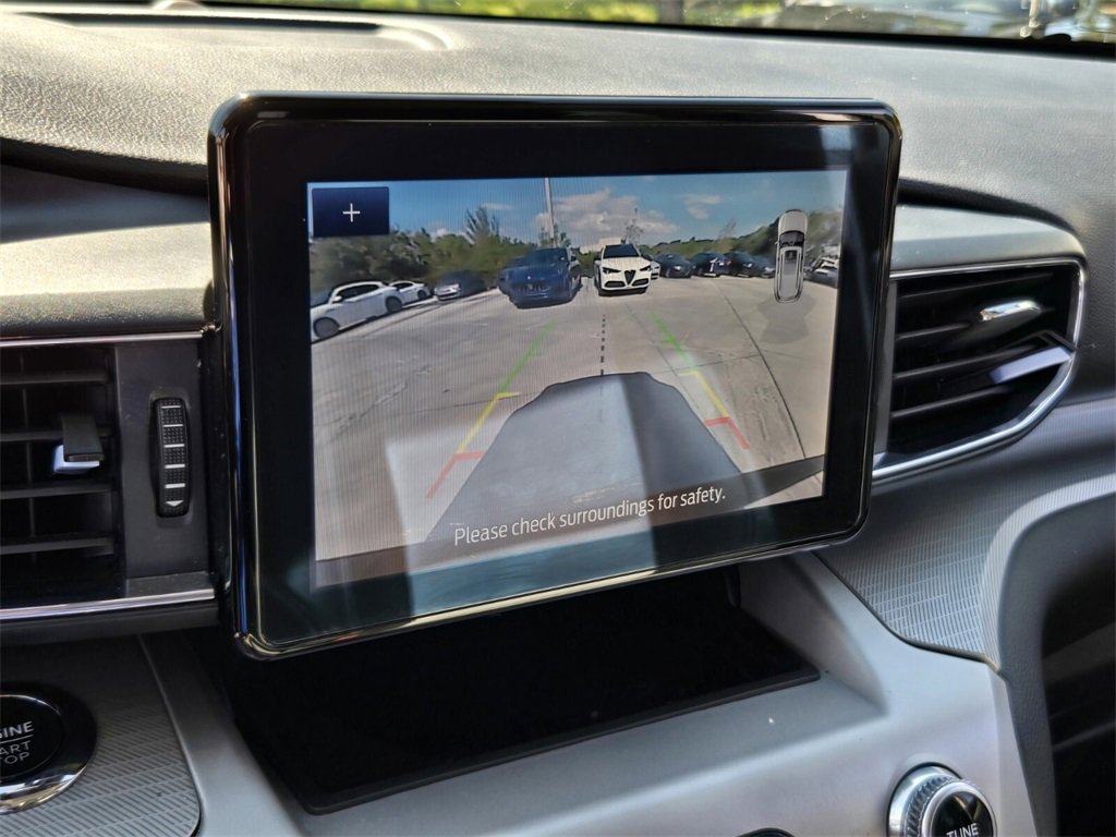 Used 2022 Ford Explorer XLT w/ Equipment Group 202A image 24