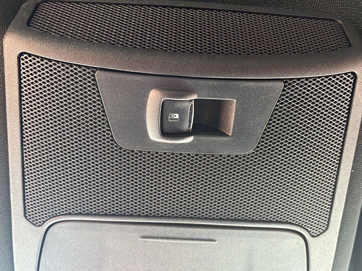 Used 2016 Ford F150 XLT w/ Equipment Group 302A Luxury image 16