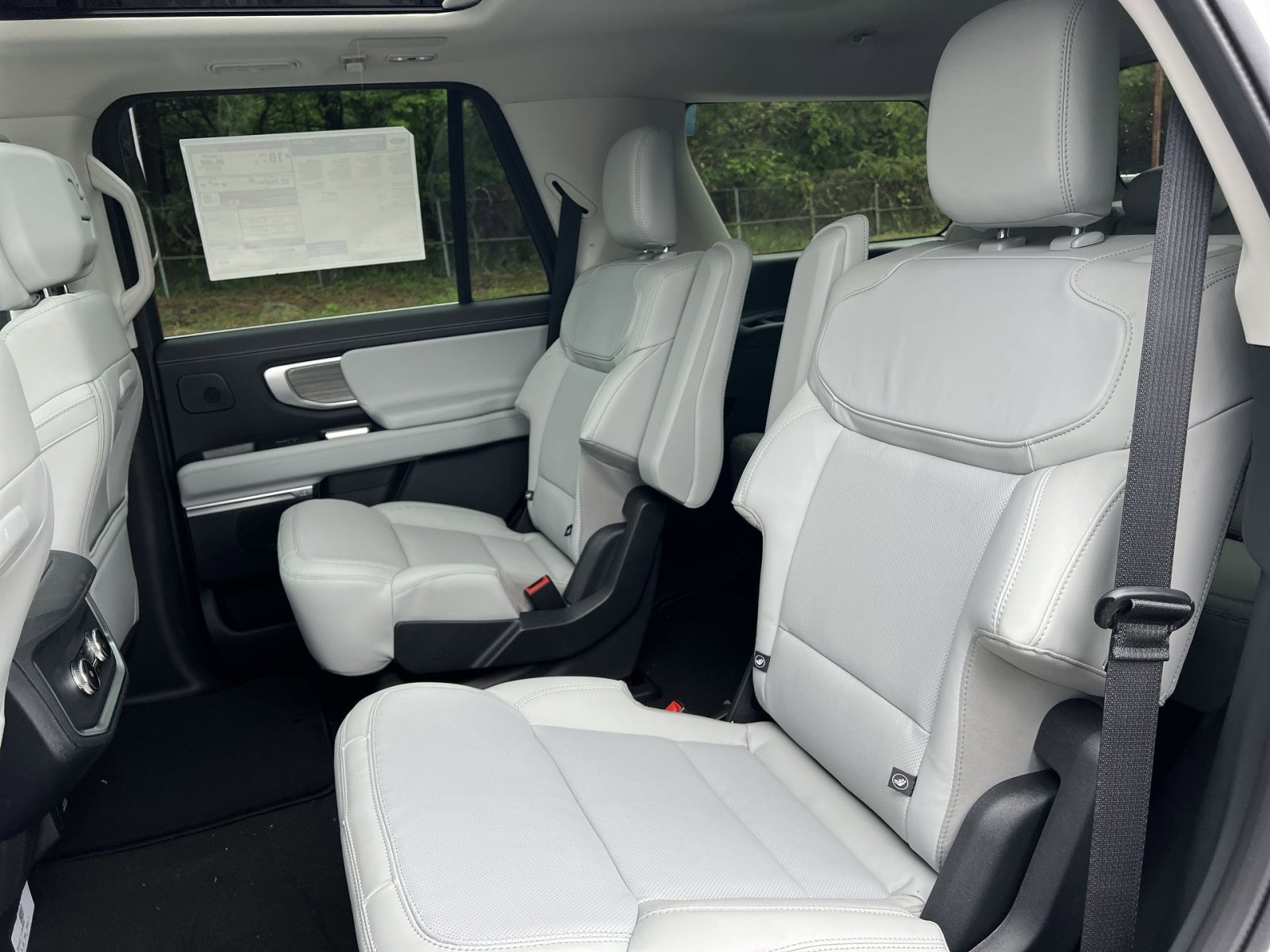 New 2026 Ford Expedition Platinum AWD/4WD image 25