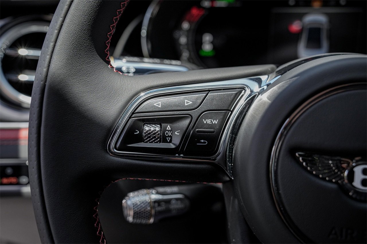 New 2025 Bentley Flying Spur Plug-In Hybrid image 26