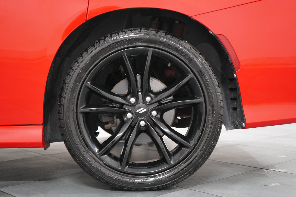 Certified 2018 Dodge Charger SXT Plus w/ Blacktop Package RWD image 36