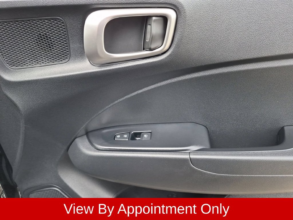 Used 2026 Hyundai Venue SEL FWD image 28