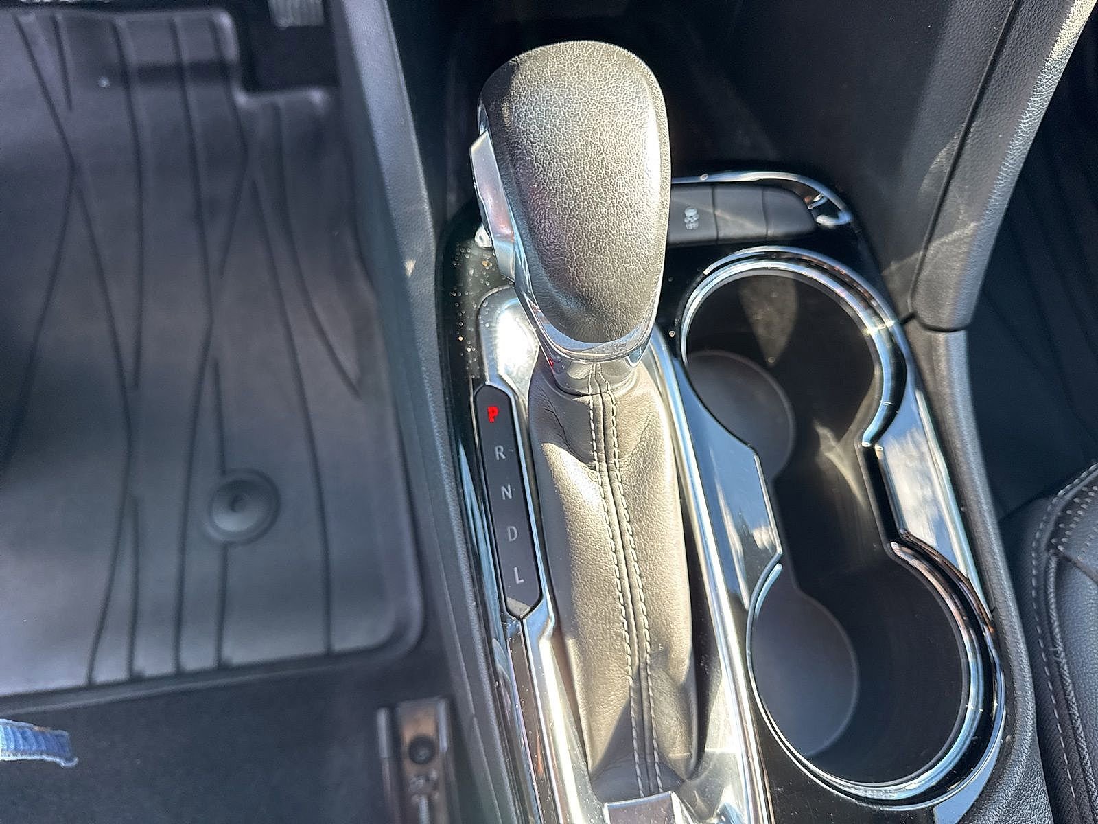 Certified 2022 Buick Encore GX Essence w/ Experience Buick Package image 23