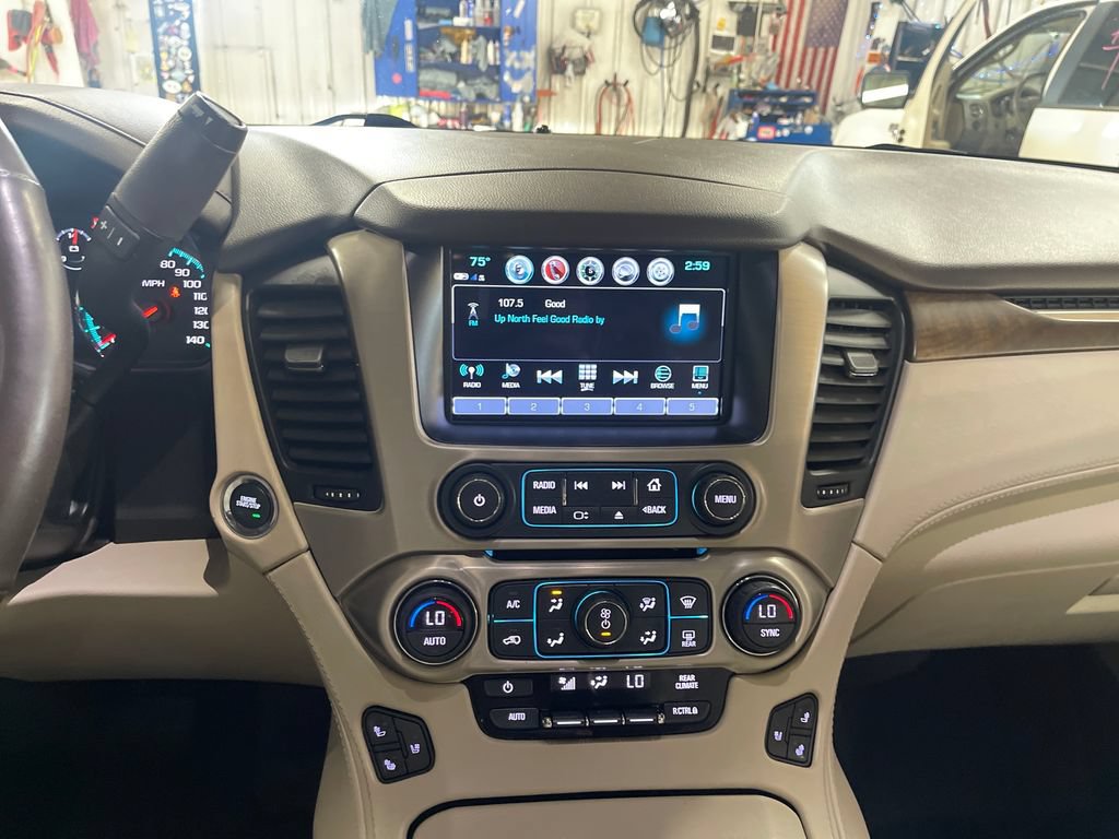 Used 2018 GMC Yukon Denali w/ Open Road Package AWD/4WD image 19