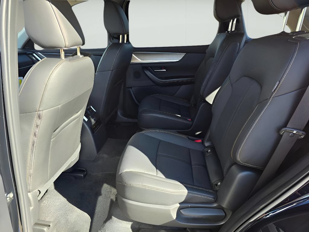 New 2025 MAZDA CX-90 Plug-In Hybrid w/Premium Sport AWD/4WD image 14