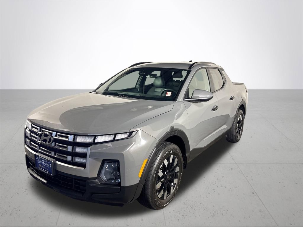 Used 2025 Hyundai Santa Cruz SEL AWD/4WD image 2