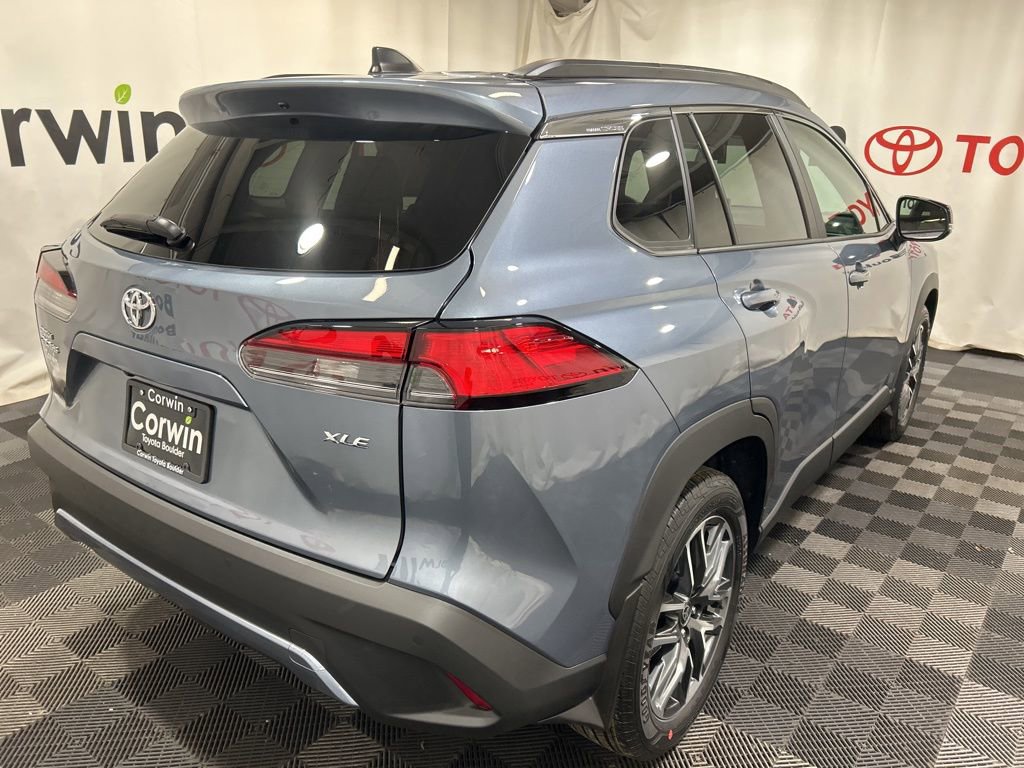 Used 2026 Toyota Corolla Cross XLE w/ Convenience Package image 8