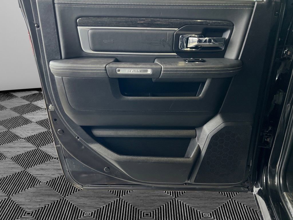 Used 2015 RAM 1500 Limited image 19