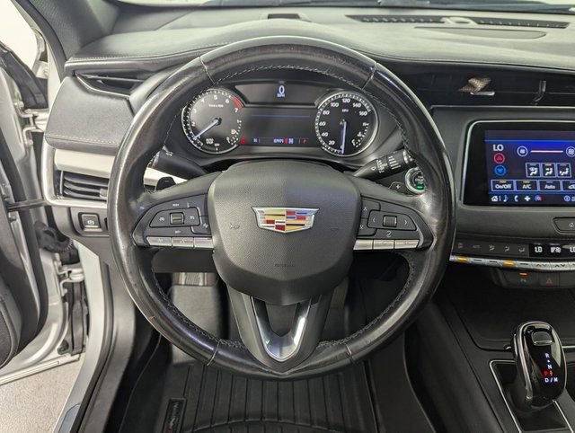 Used 2020 Cadillac XT4 Premium Luxury image 18