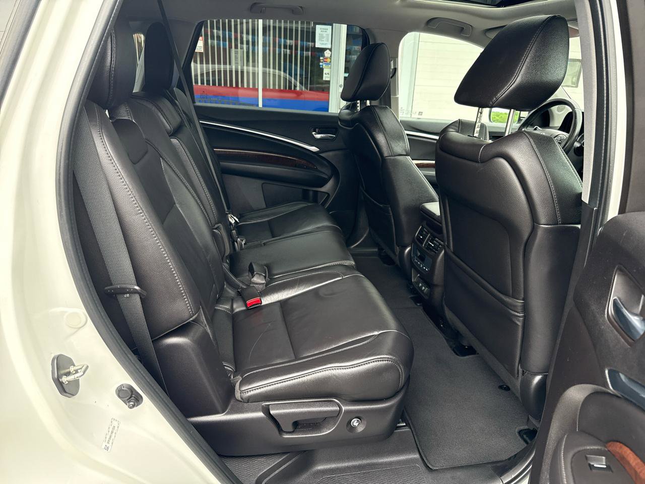 Used 2017 Acura MDX SH-AWD w/ Technology Package image 29