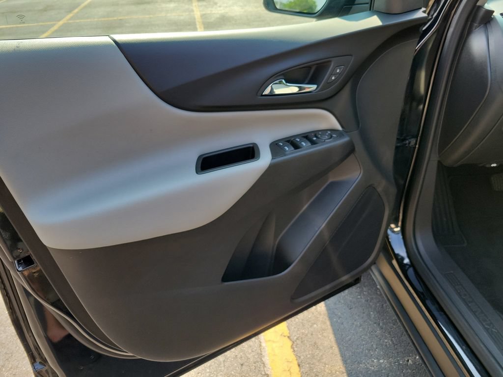 Used 2024 Chevrolet Equinox LS w/ LS Convenience Package FWD image 21