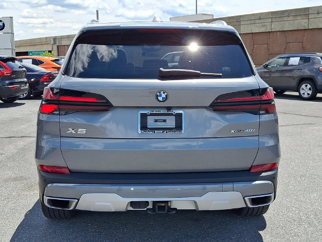 Certified 2024 BMW X5 xDrive40i w/ Premium Package AWD/4WD image 7