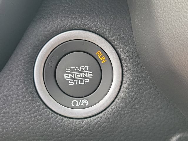 New 2026 RAM 1500 Laramie w/ Sport Appearance Package AWD/4WD image 28