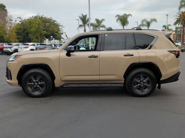 Used 2025 Lexus LX 700h Overtrail w/ Accessory Package (Z1) image 8