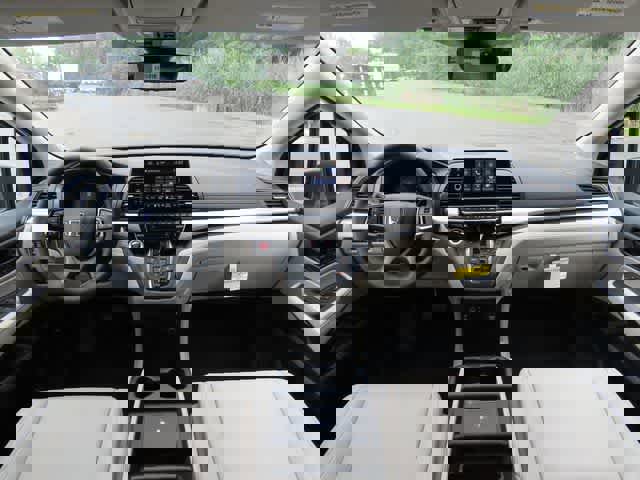 New 2026 Honda Odyssey EX-L image 18
