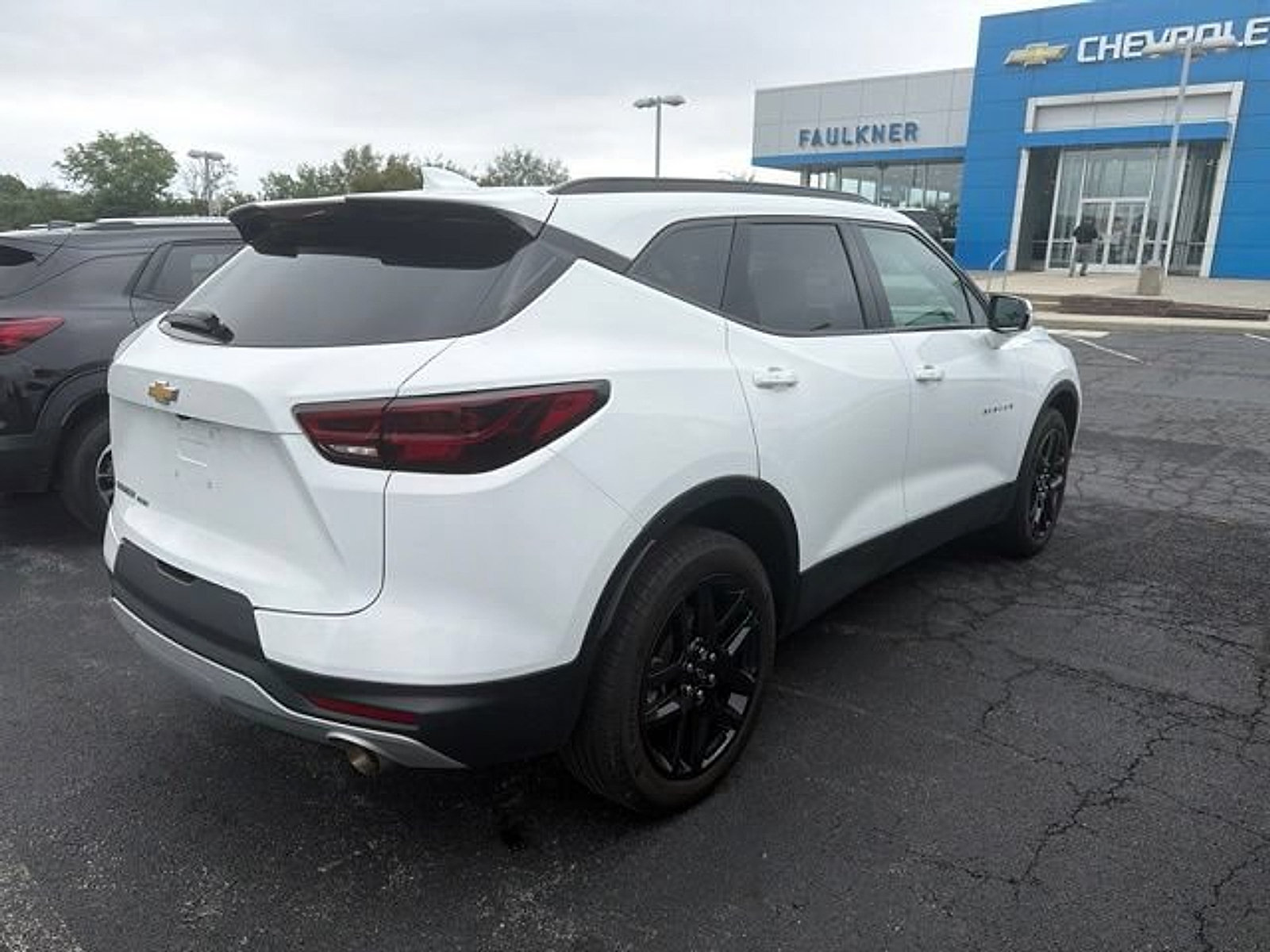 Used 2023 Chevrolet Blazer LT AWD/4WD image 5