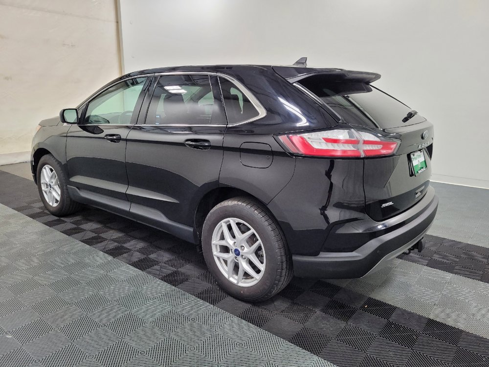 Used 2022 Ford Edge SEL w/ Convenience Package AWD/4WD image 3