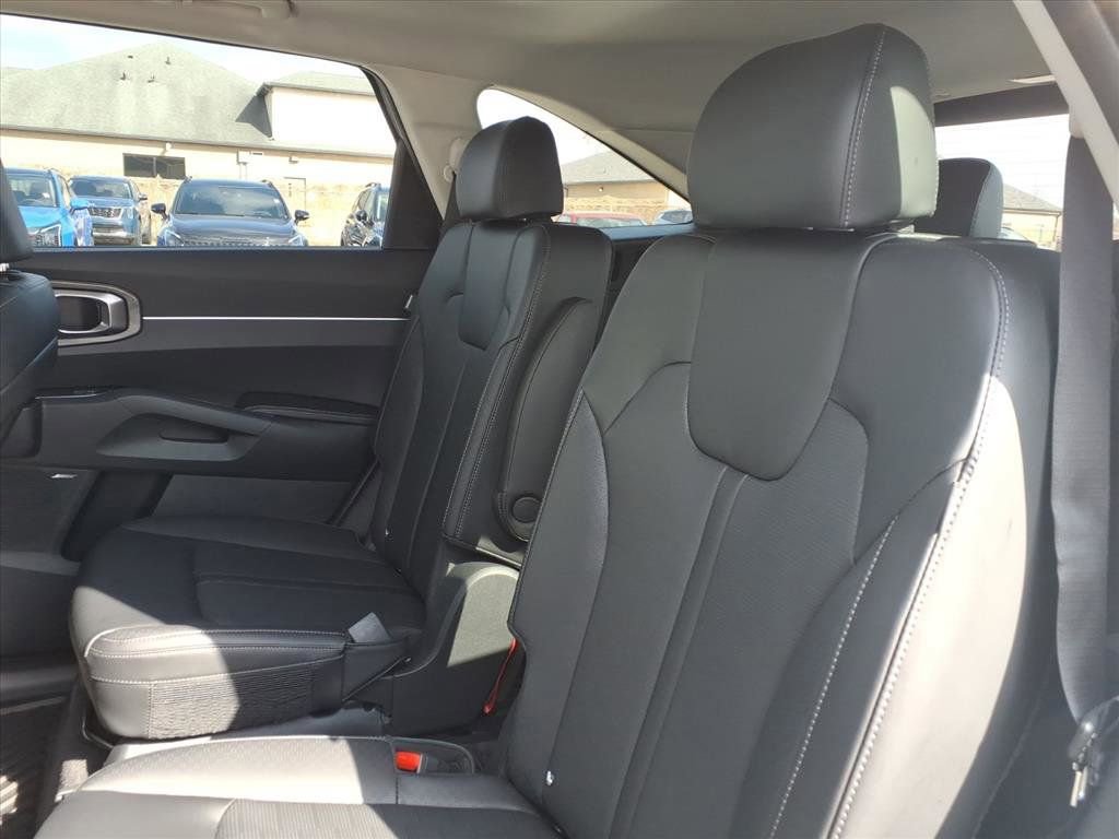New 2026 Kia Sorento X-Line EX image 26