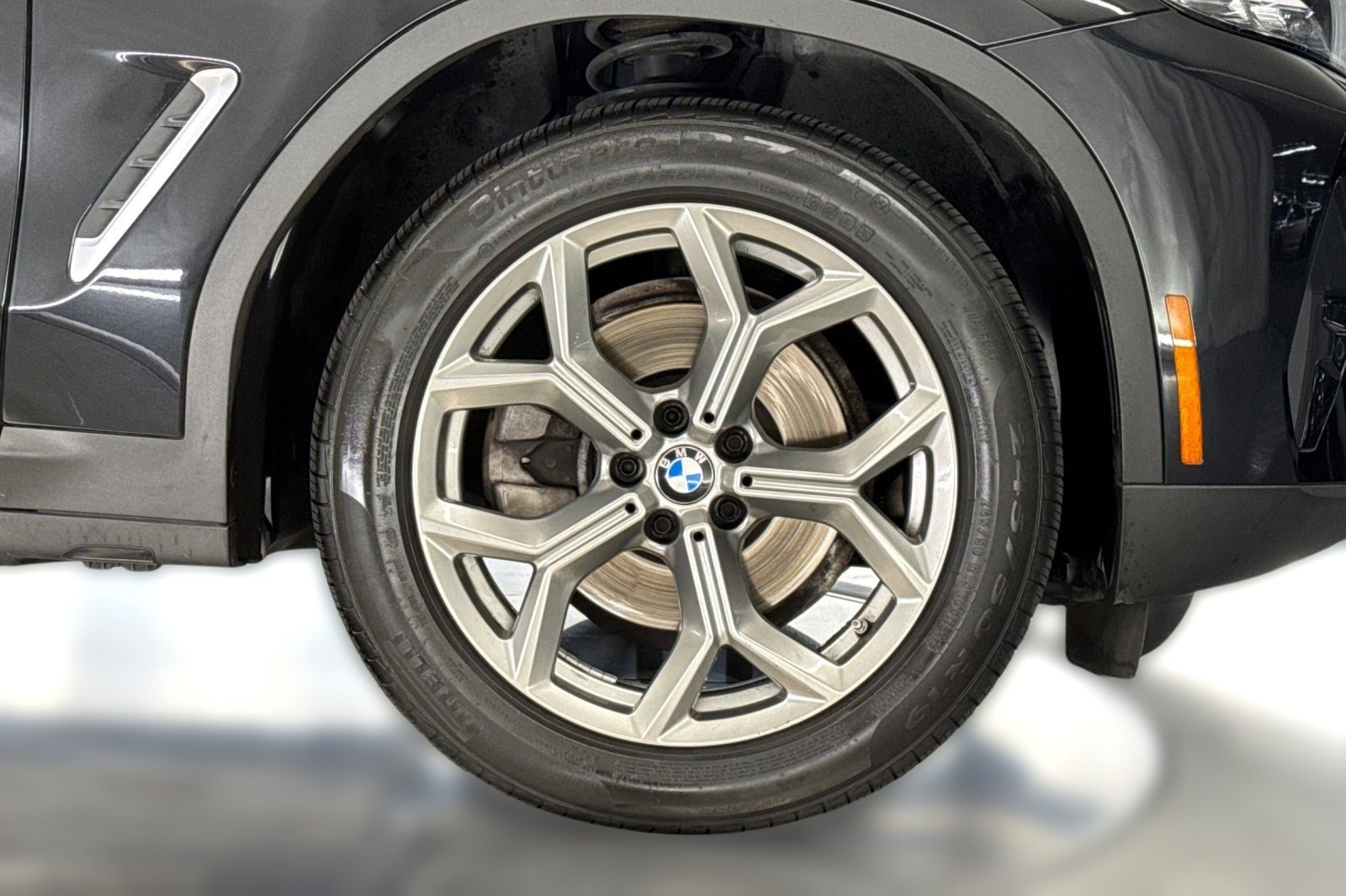 Used 2024 BMW X3 sDrive30i w/ Convenience Package RWD image 12