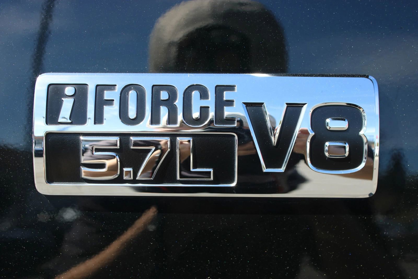 Used 2016 Toyota Tundra Limited w/ Limited Premium Package image 41