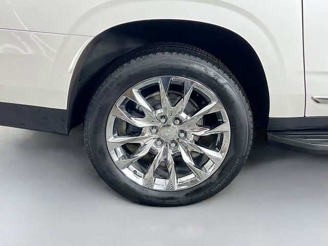 Used 2022 GMC Yukon XL SLT w/ SLT Luxury Package image 40