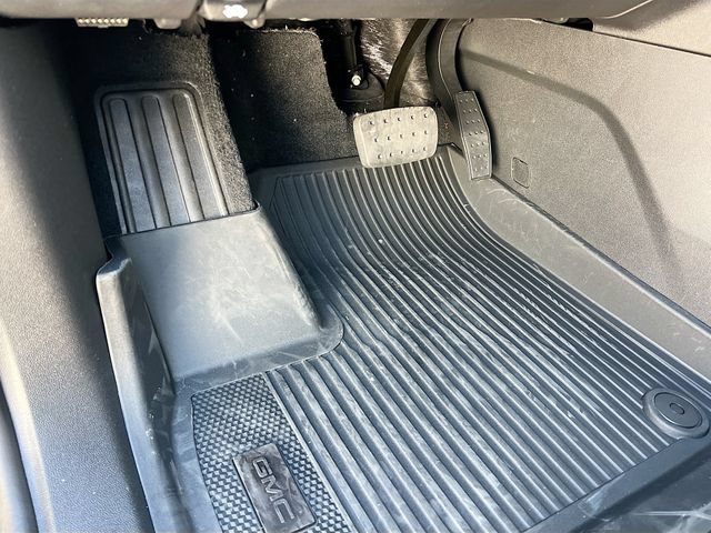 New 2026 GMC Acadia AT4 w/ Luxury Package AWD/4WD image 14