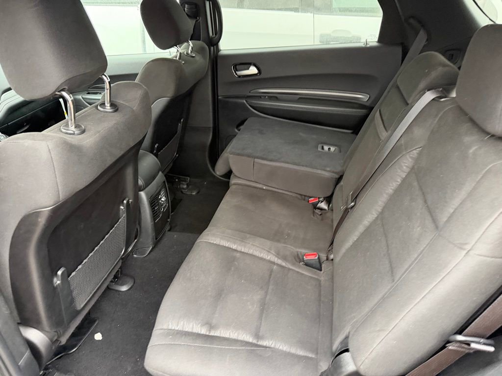 Used 2024 Dodge Durango SXT w/ SXT Blacktop Group RWD image 5