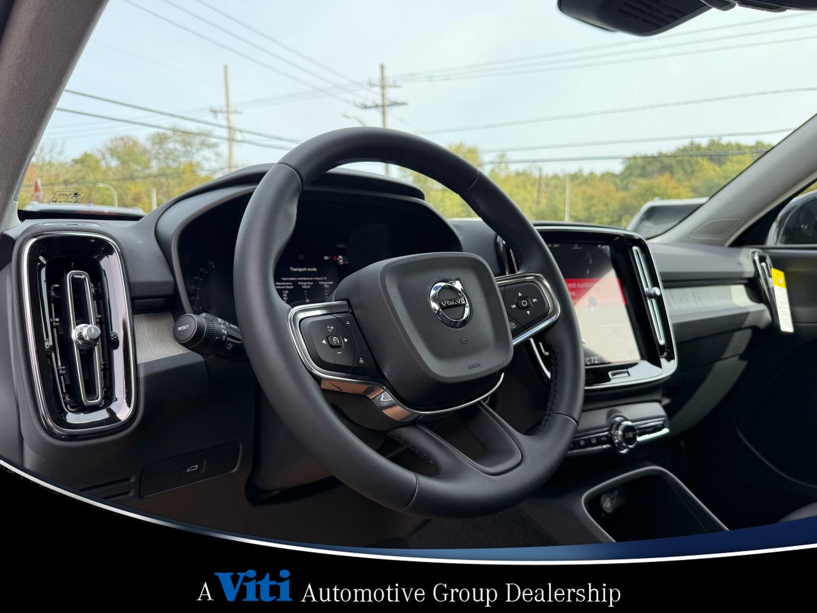 Used 2026 Volvo XC40 B5 Plus w/ Protection Package Premier image 12