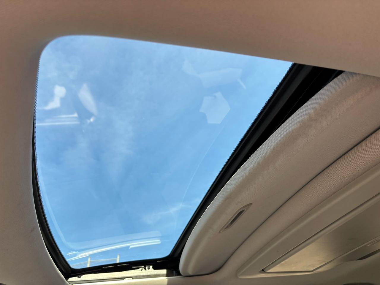 Used 2014 Honda Odyssey Touring image 22