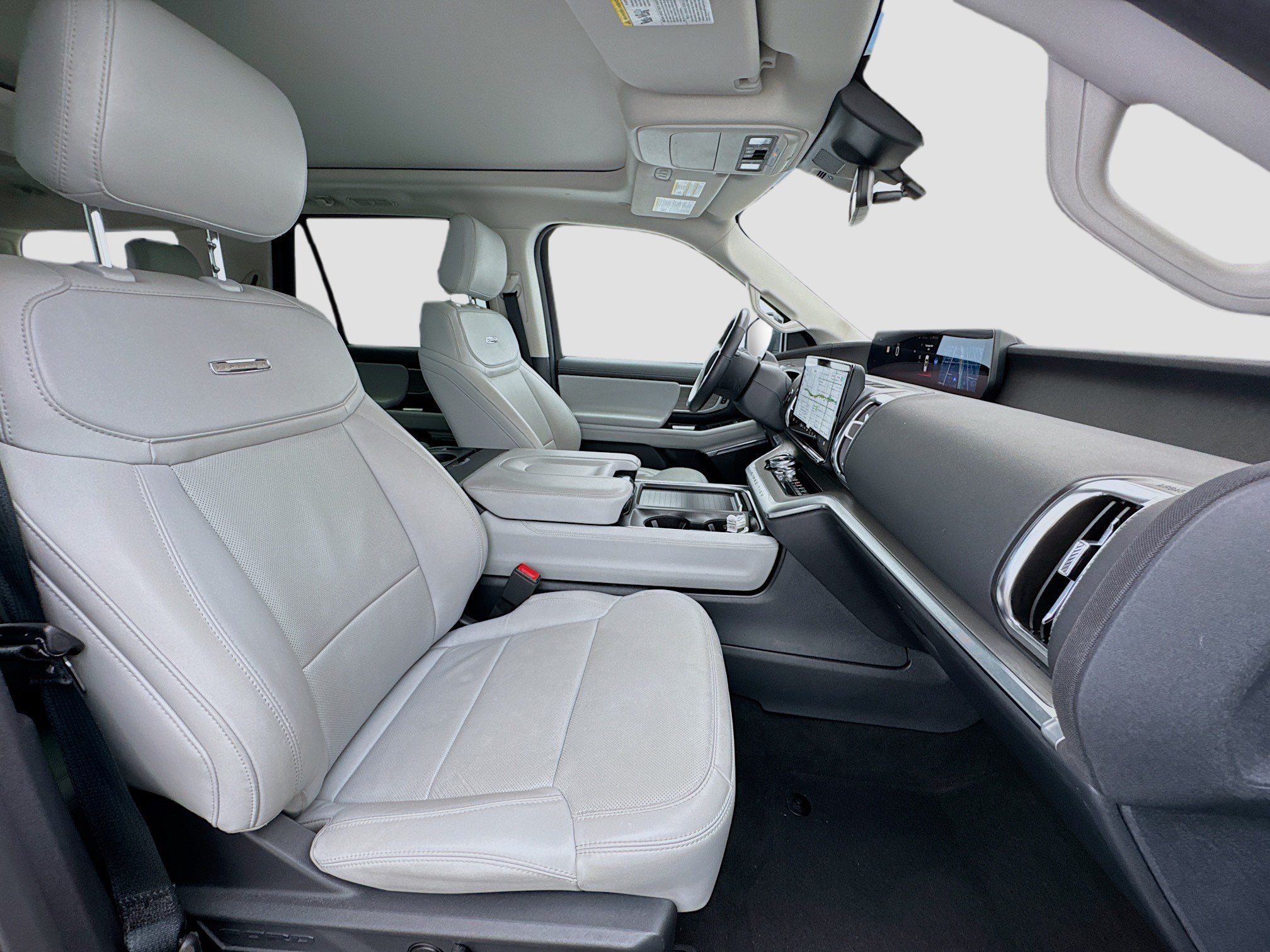 Used 2025 Ford Expedition Platinum AWD/4WD image 22