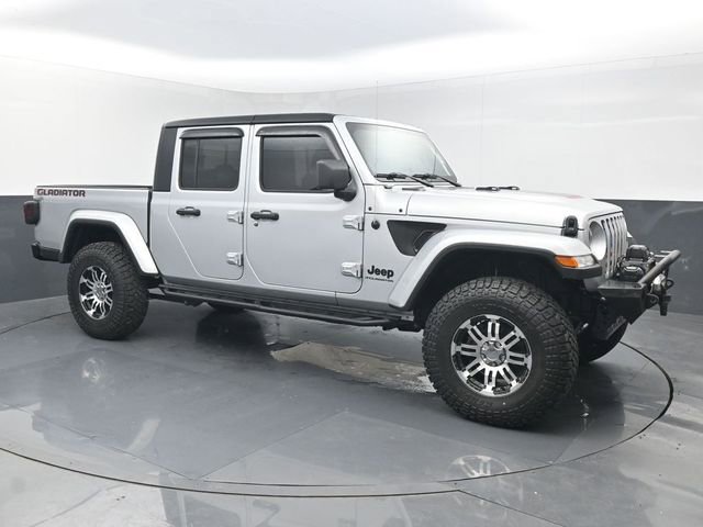 Used 2023 Jeep Gladiator Sport image 7