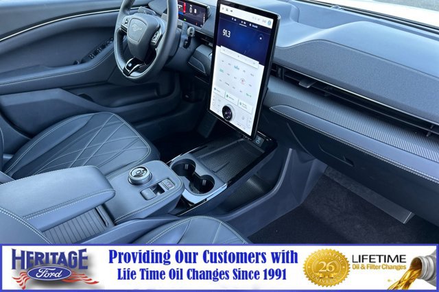 New 2024 Ford Mustang Mach-E Select image 13