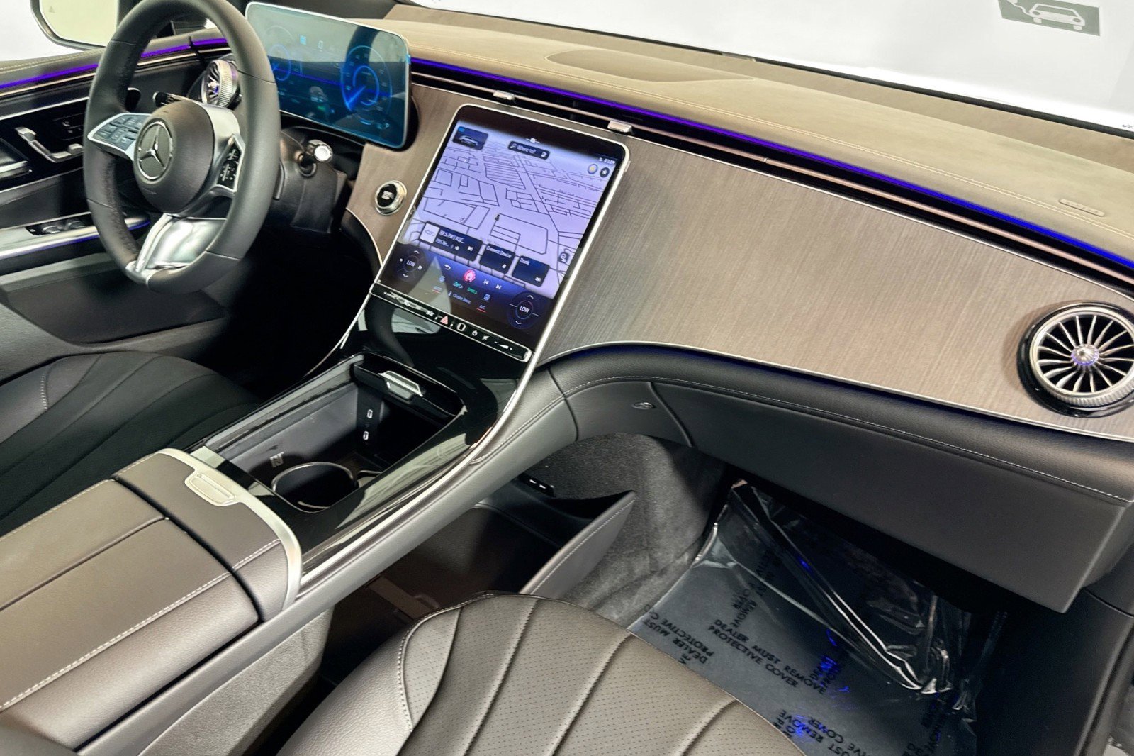 New 2026 Mercedes-Benz EQE 320+ SUV image 27