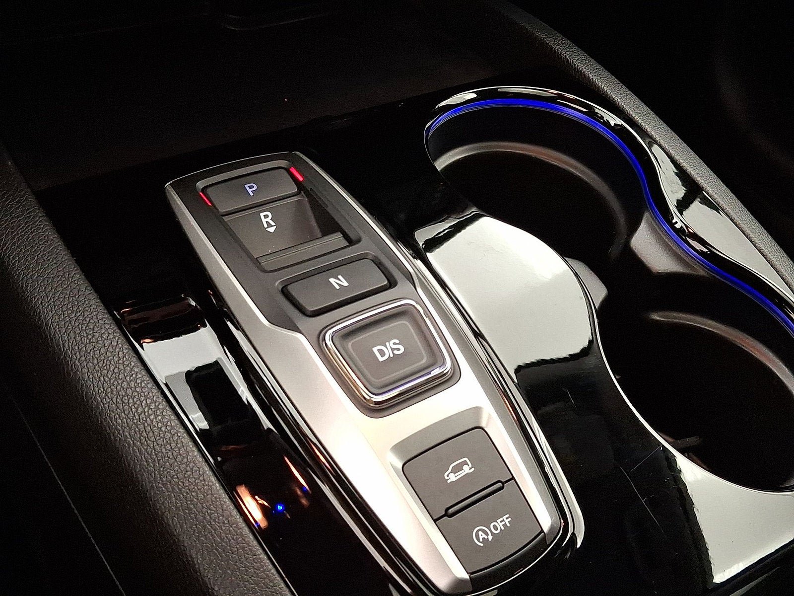 Used 2018 Honda Pilot Touring image 4