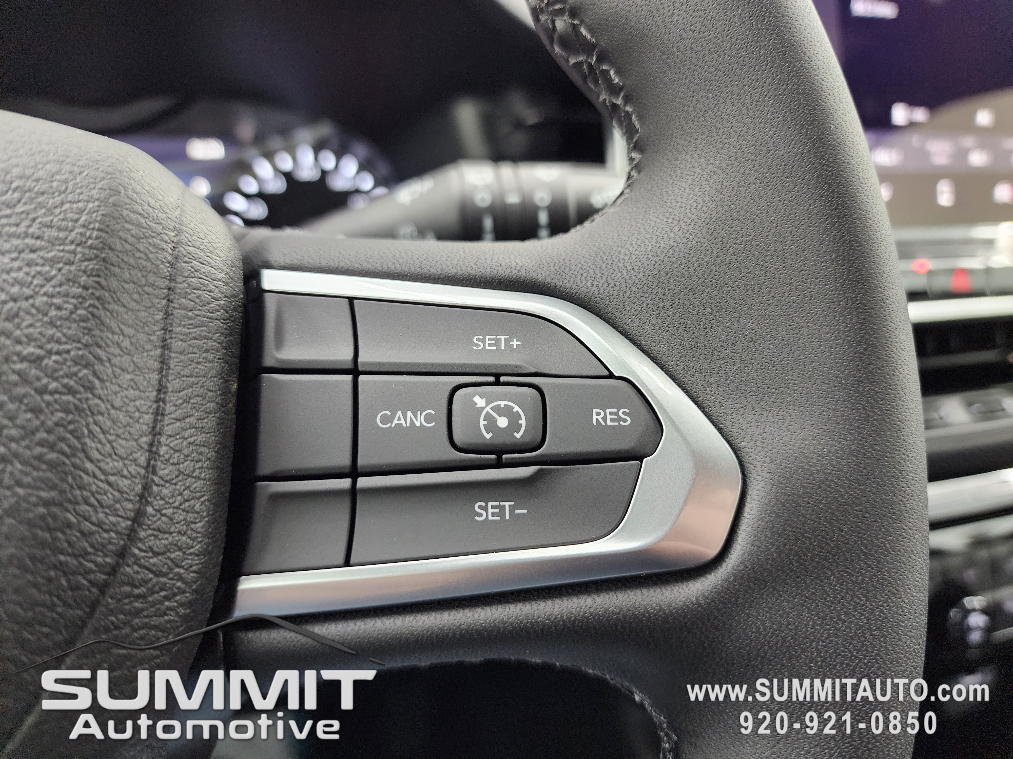New 2026 Jeep Compass Latitude AWD/4WD image 17