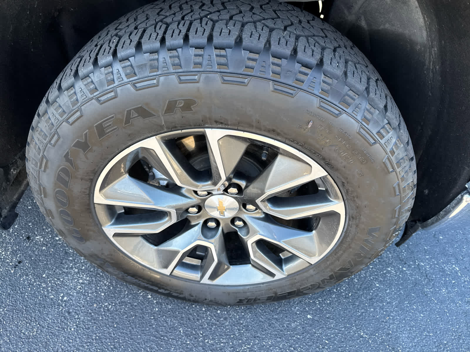 Used 2023 Chevrolet Silverado 1500 LT image 13