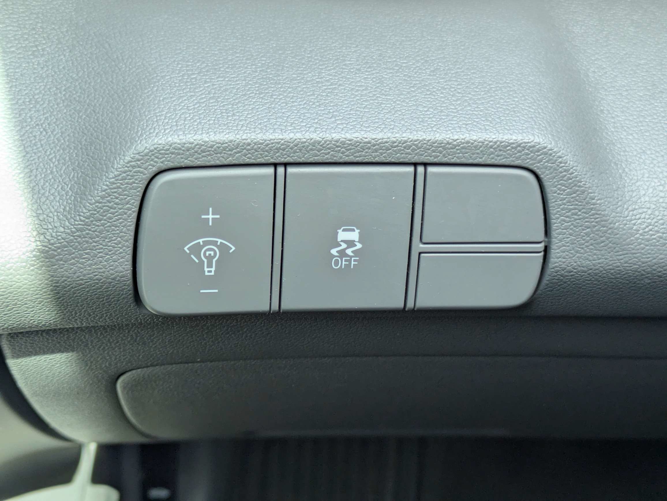 Used 2024 Hyundai Elantra SEL w/ Convenience Package FWD image 15