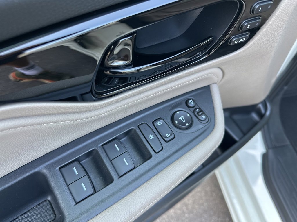 Used 2018 Honda Odyssey Elite image 21