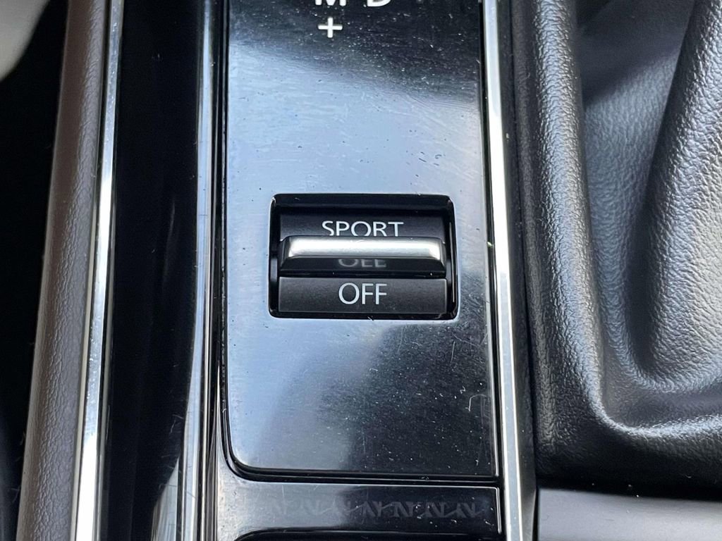 Used 2022 MAZDA CX-30 AWD 2.5 S w/ Premium Package image 32