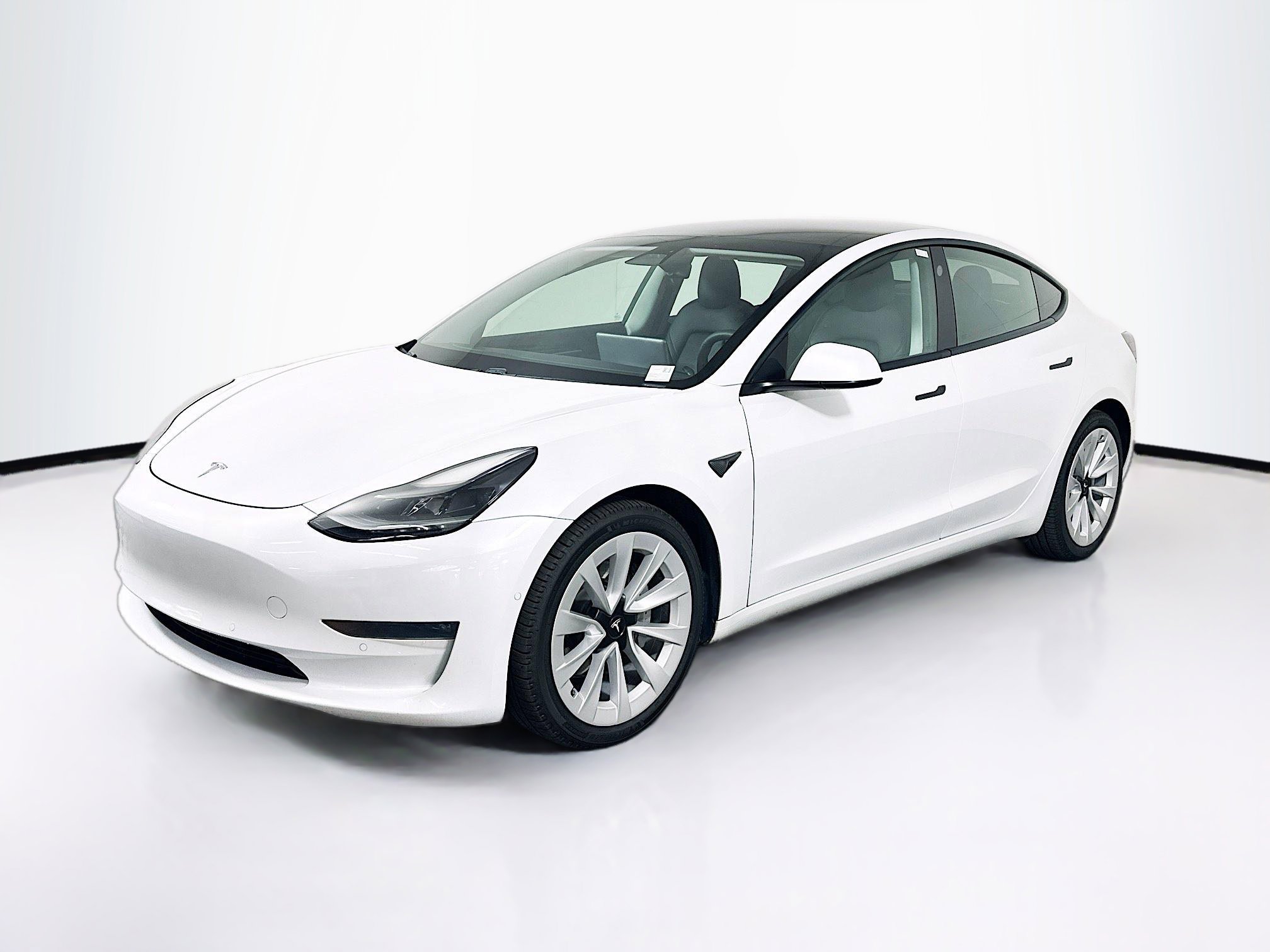 Used 2021 Tesla Model 3 Long Range AWD/4WD image 3