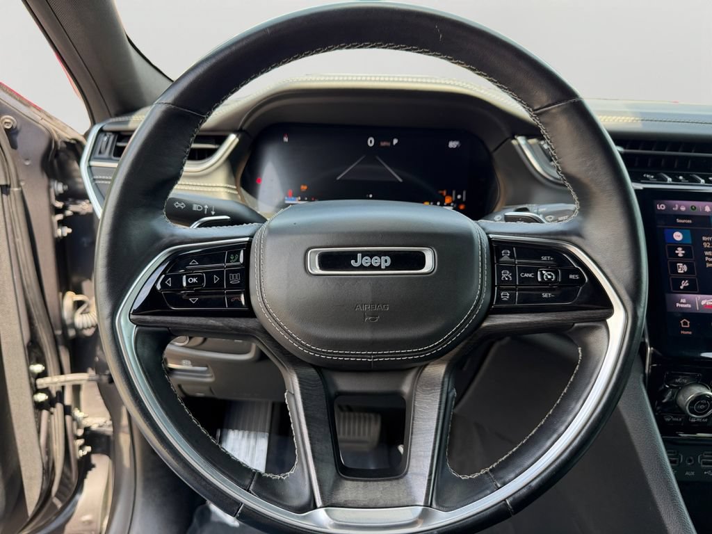 Used 2021 Jeep Grand Cherokee L Overland AWD/4WD image 19