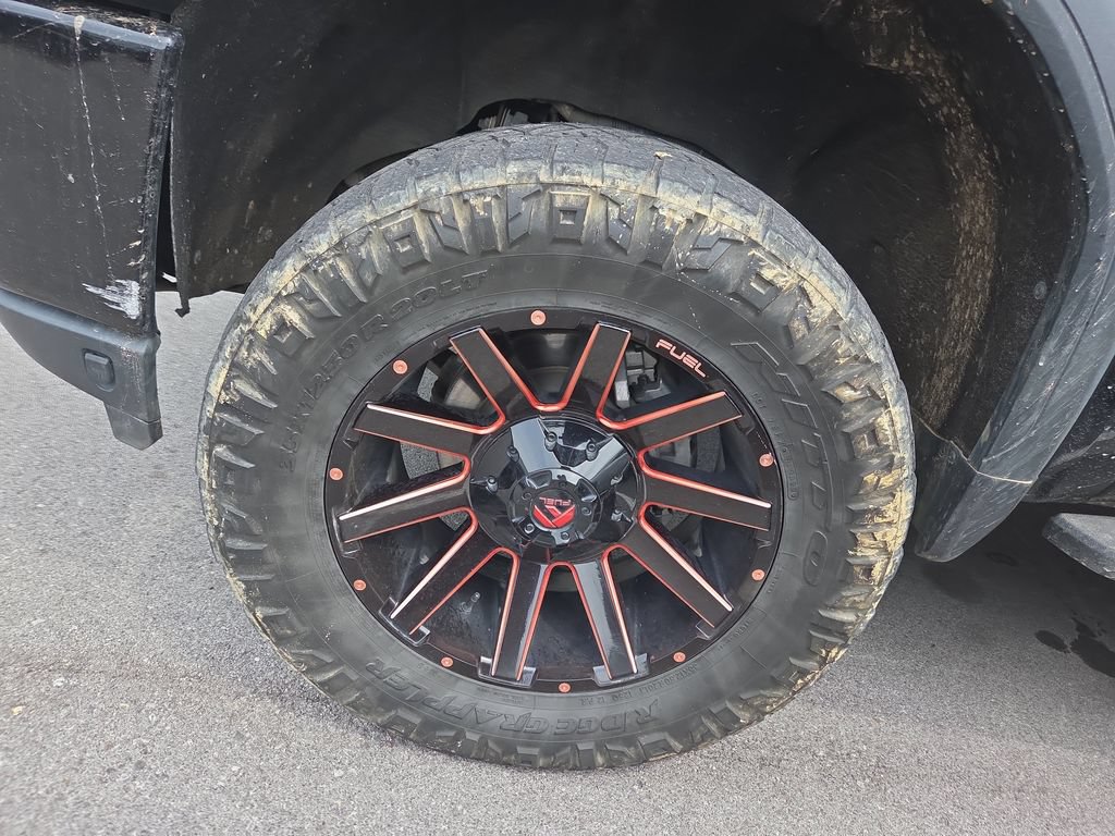 Used 2021 GMC Sierra 2500 AT4 w/ AT4 Premium Plus Package AWD/4WD image 7