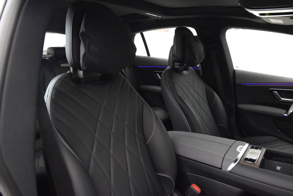 New 2026 Mercedes-Benz EQS 580 4MATIC Sedan image 17