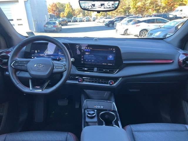 Used 2025 Chevrolet Equinox RS w/ Safety and Technology Package image 13