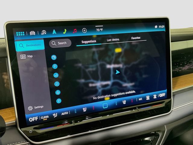New 2026 Volkswagen Tiguan SEL R-Line AWD/4WD image 13